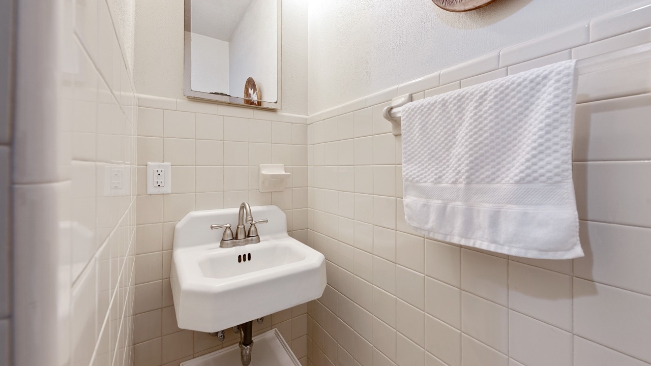 Photo of Bathroom in Buchanan Dam
