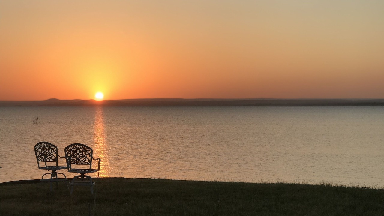 Photo of Outdoor in Buchanan Dam