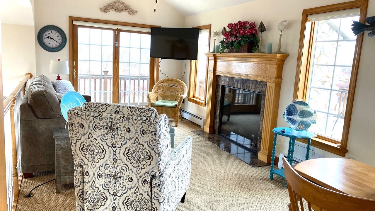 Photo of Livingroom in Charlestown