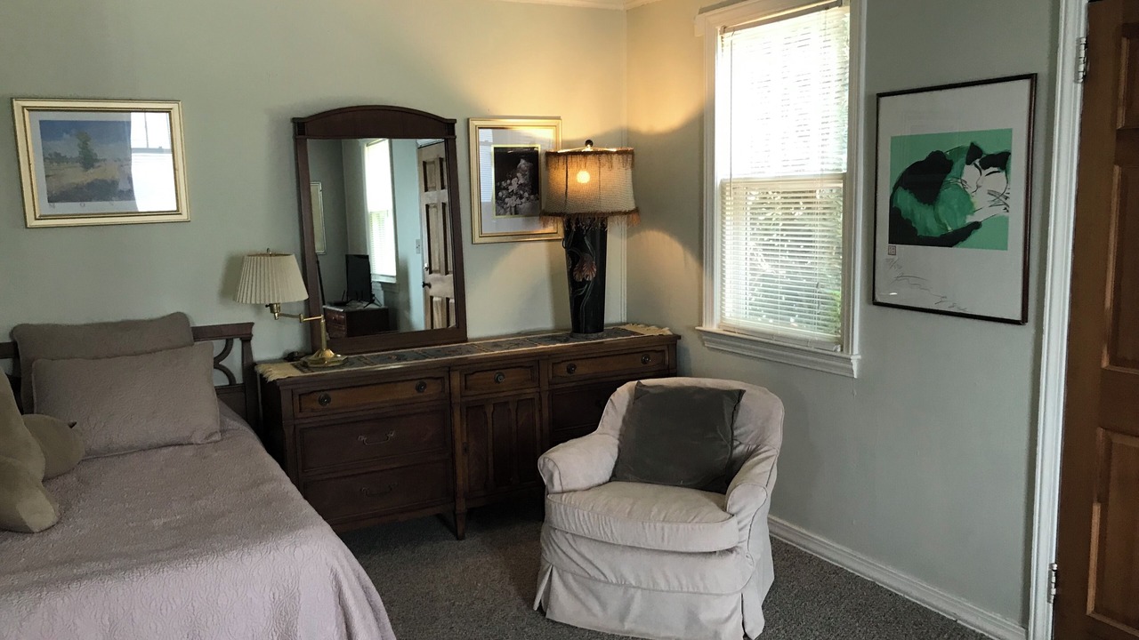 Photo of Bedroom in Lynn