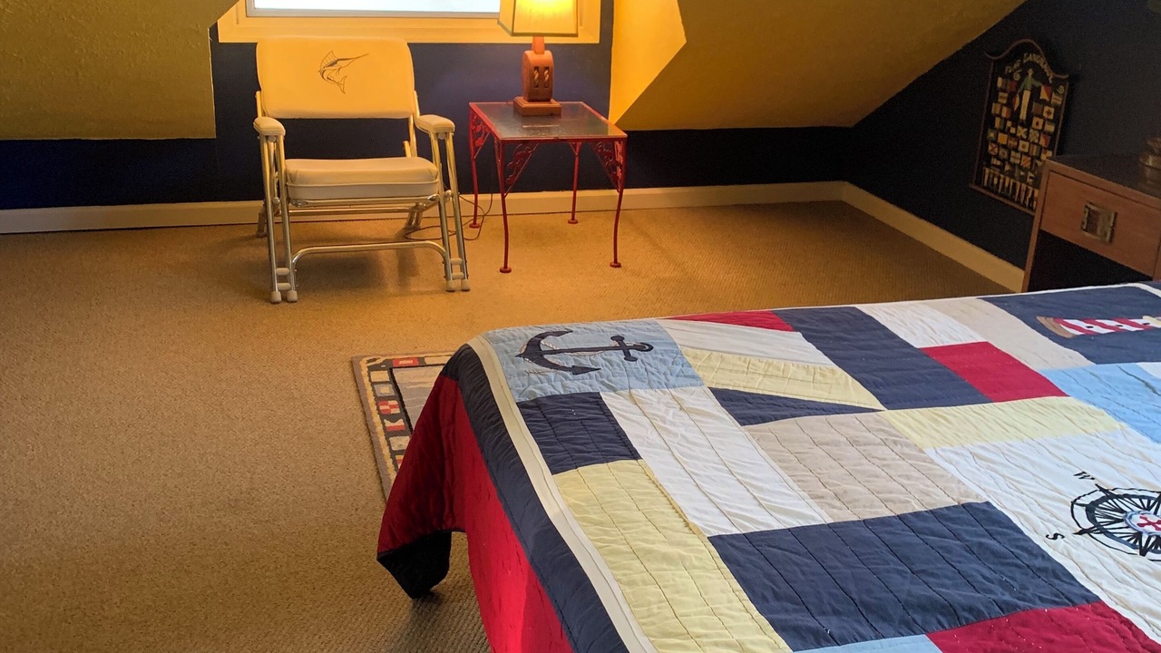 Photo of Bedroom in Summerland Key