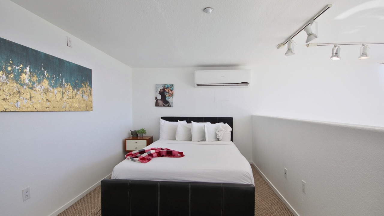 Photo of Bedroom in Little Italy