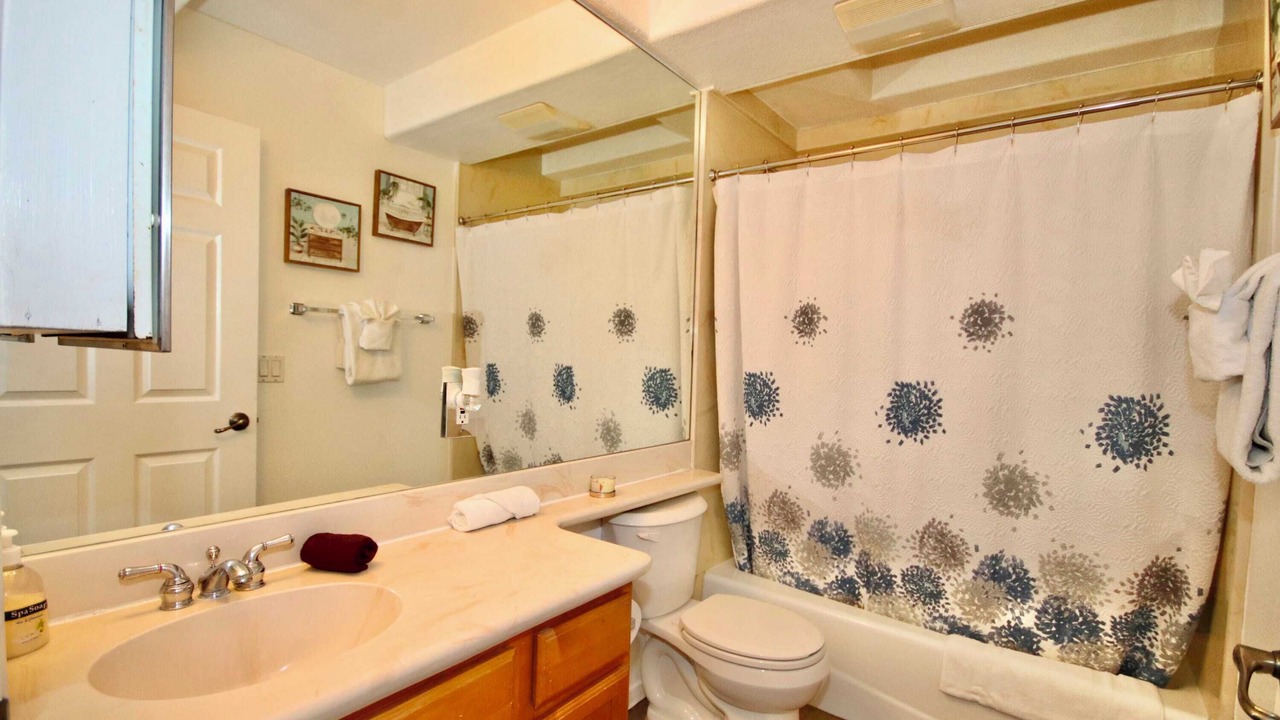 Photo of Bathroom in Little Italy