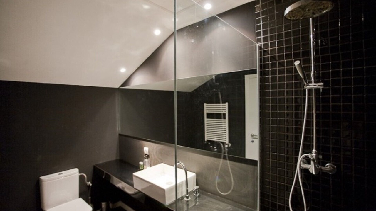Photo of Bathroom in Valencia City Centre