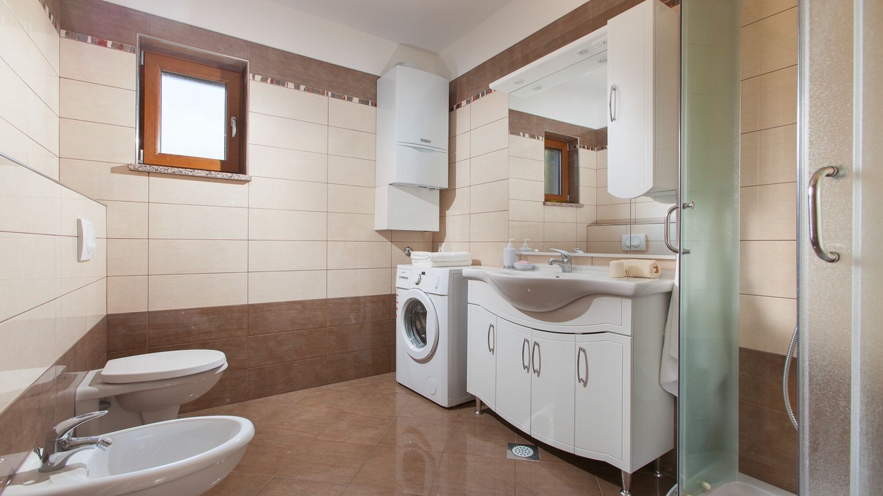 Photo of Bathroom in Brgod