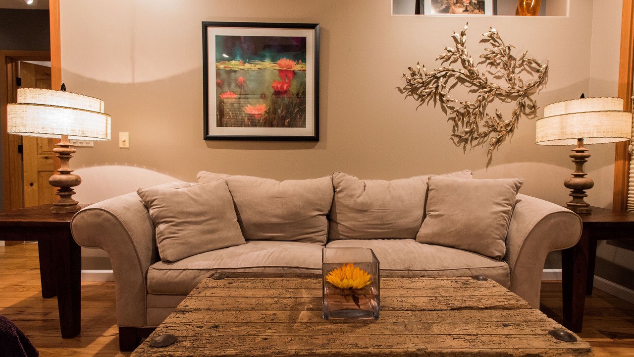 Photo of Livingroom in Greater South River City