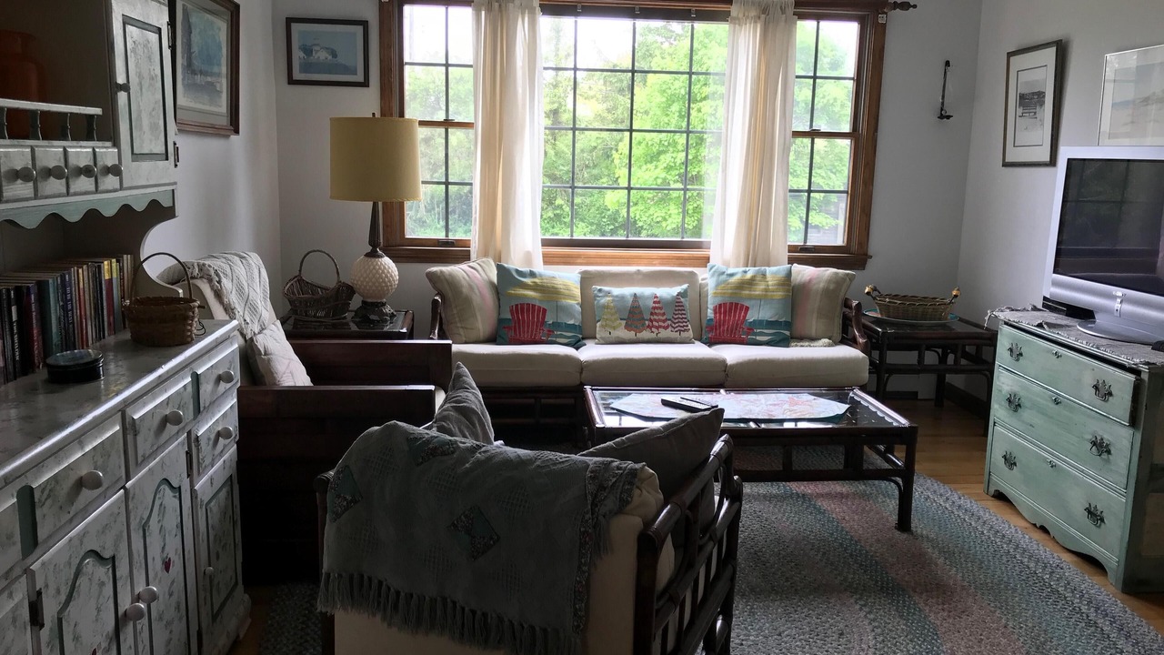 Photo of Livingroom in North Truro