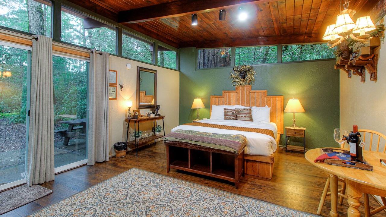 Photo of Bedroom in Piercy
