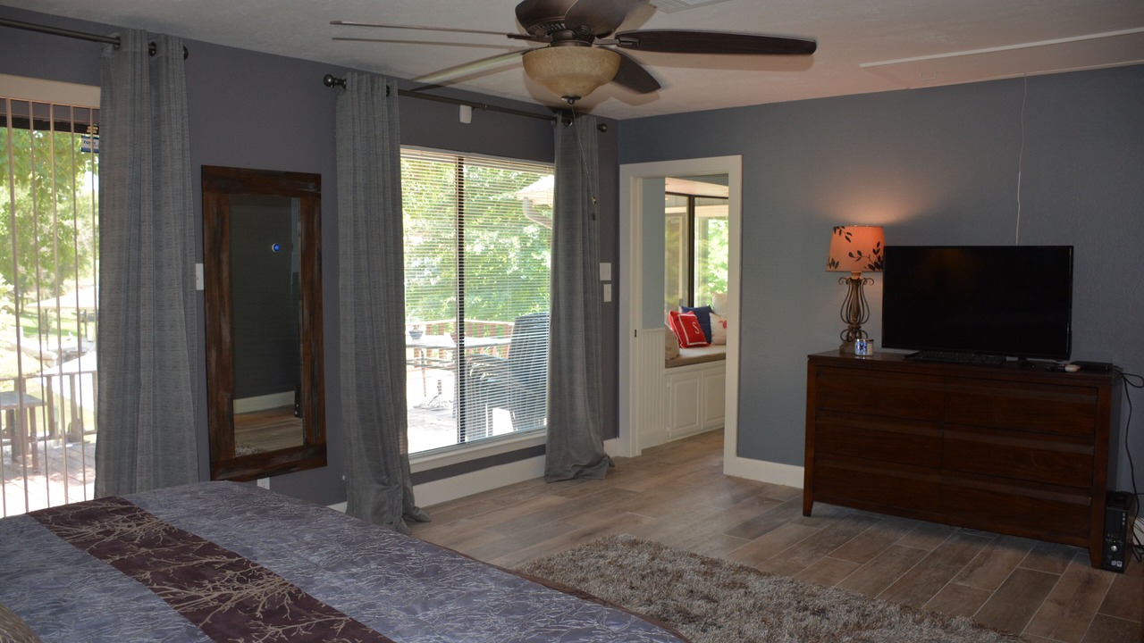 Photo of Bedroom in Tool