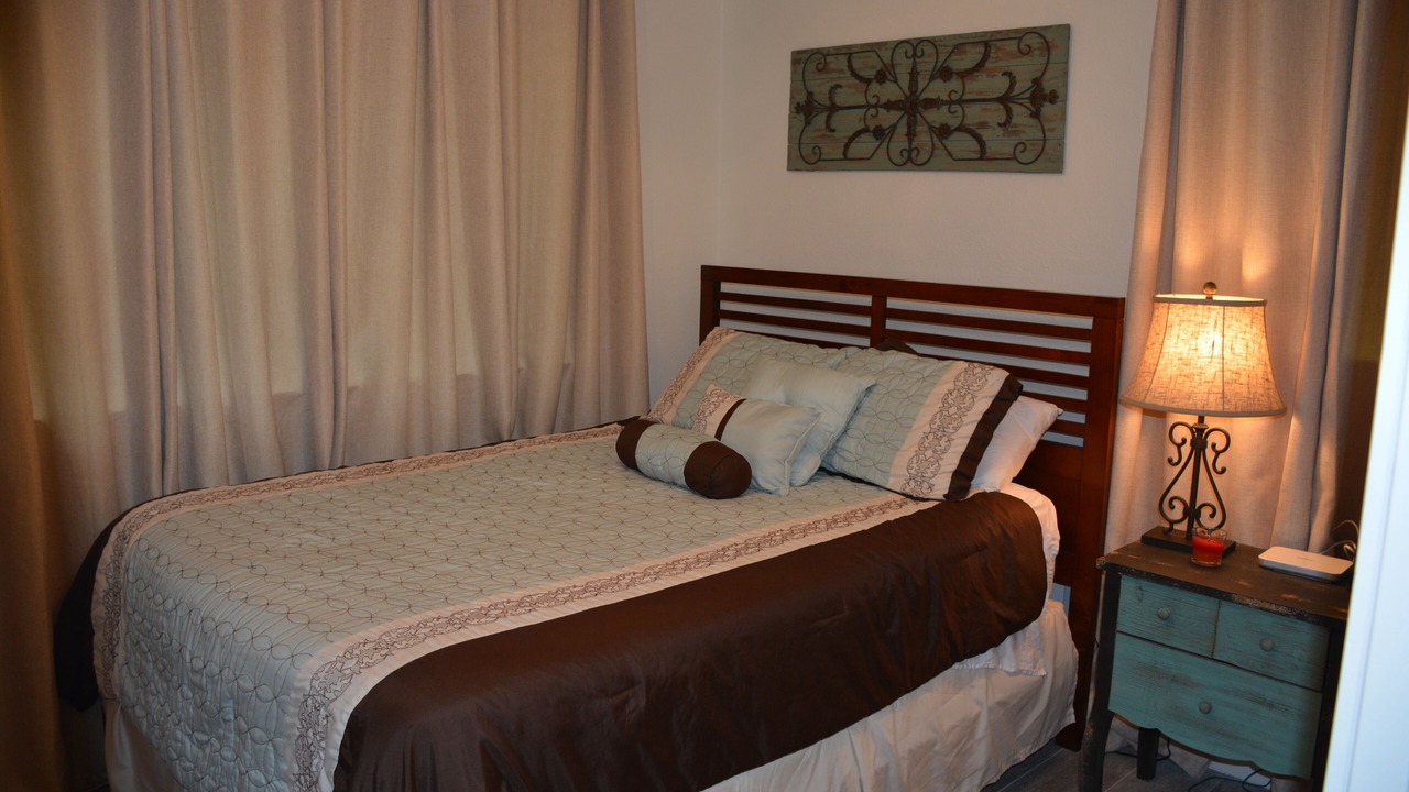 Photo of Bedroom in Tool