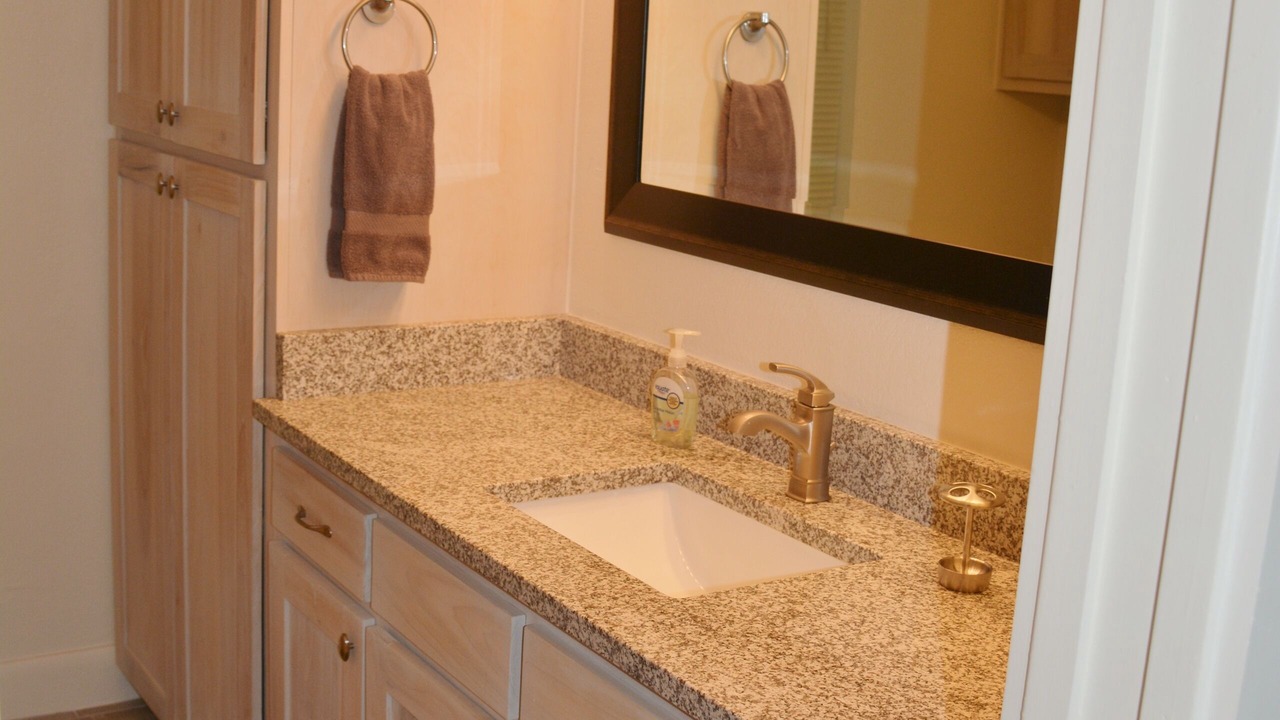 Photo of Bathroom in Tool