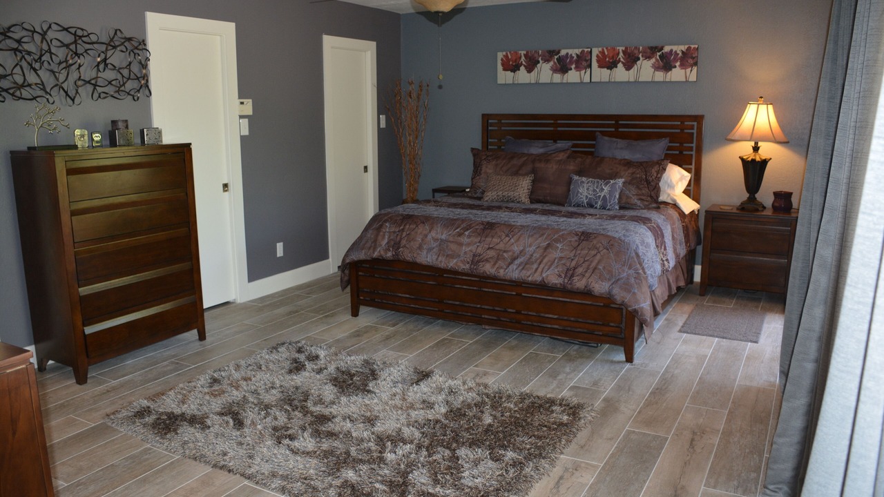 Photo of Bedroom in Tool