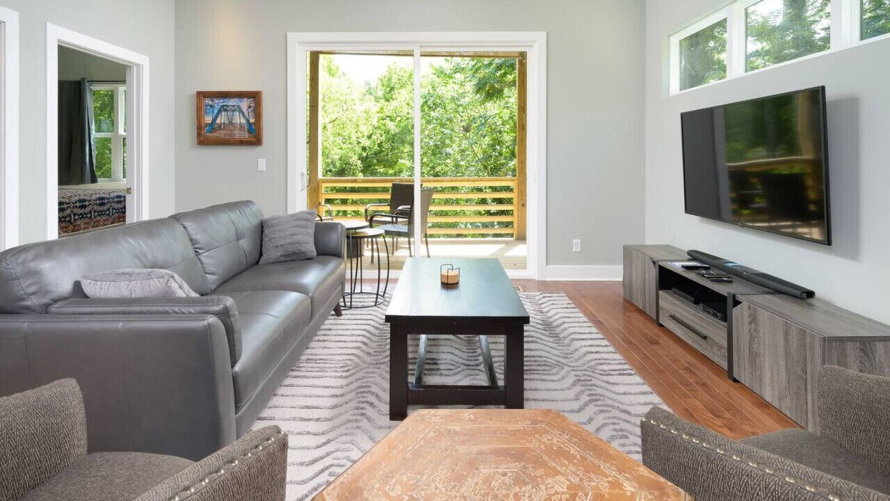 Photo of Livingroom in North Chattanooga