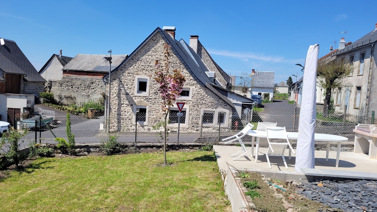 Photo of Outdoor in Messeix