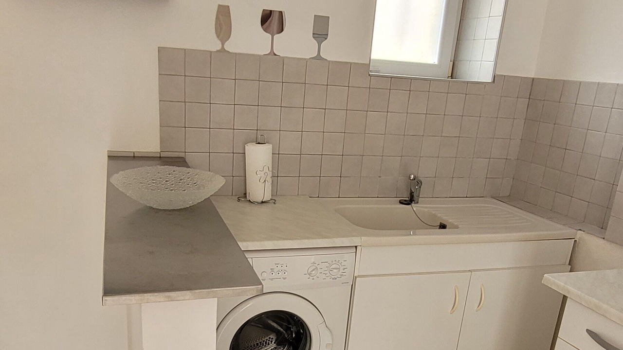 Photo of Kitchen in Saint-Martin-d'Ardeche