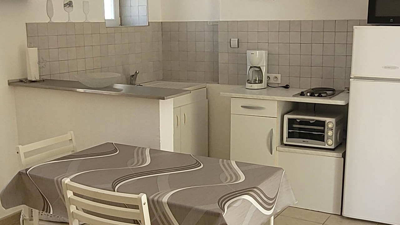 Photo of Kitchen in Saint-Martin-d'Ardeche