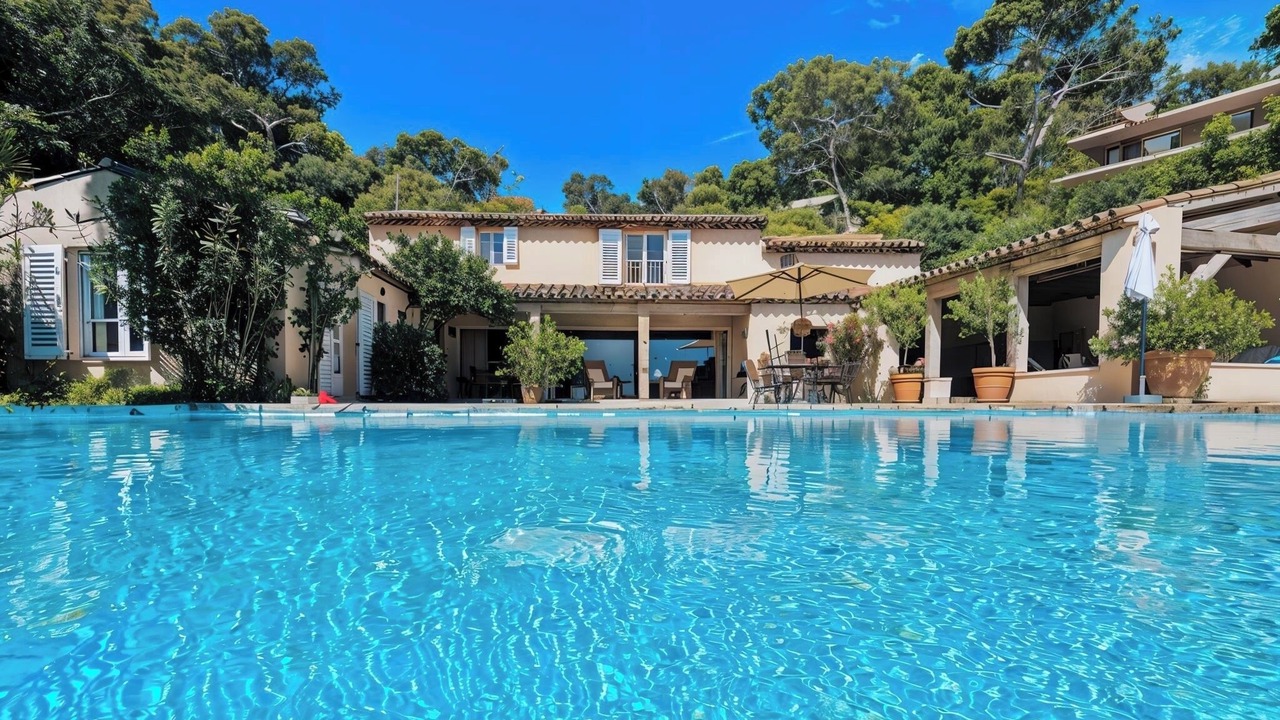 Photo of Outdoor in Cap Benat