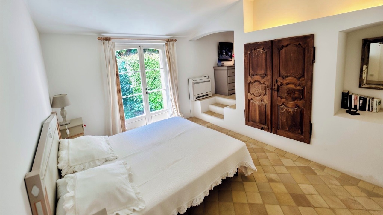 Photo of Bedroom in Cap Benat