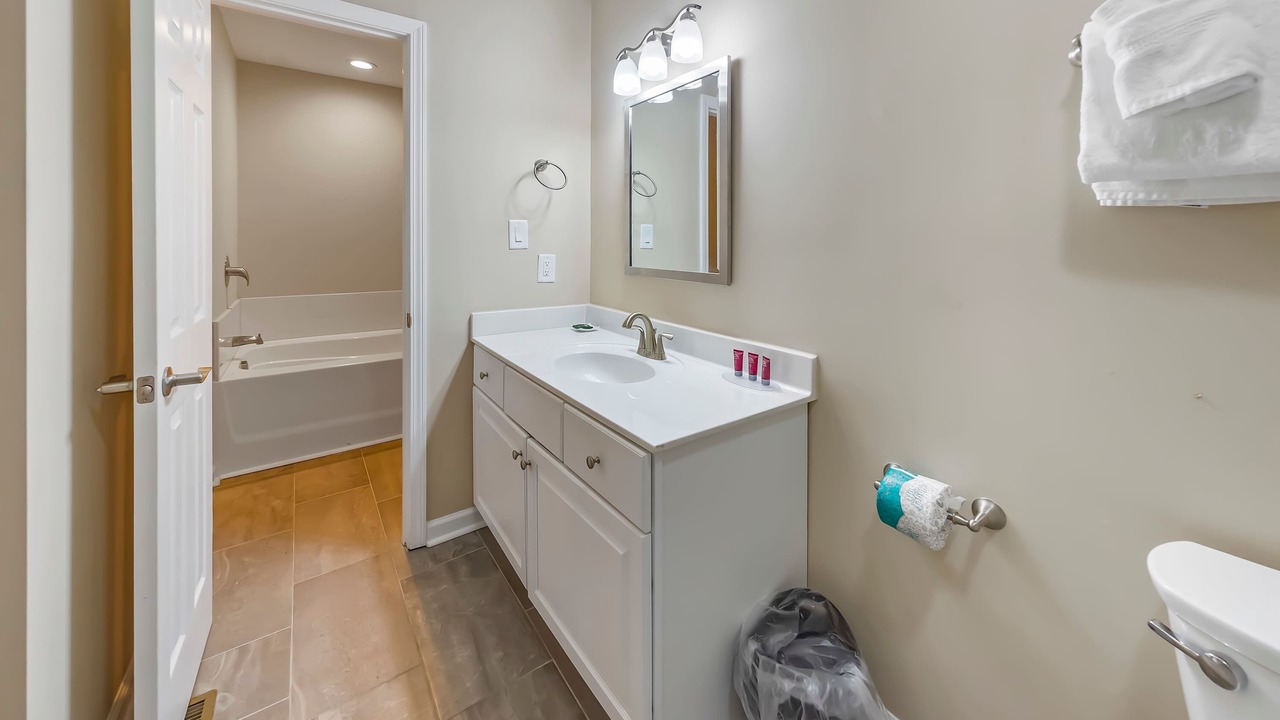 Photo of Bathroom in Fairfield Harbour