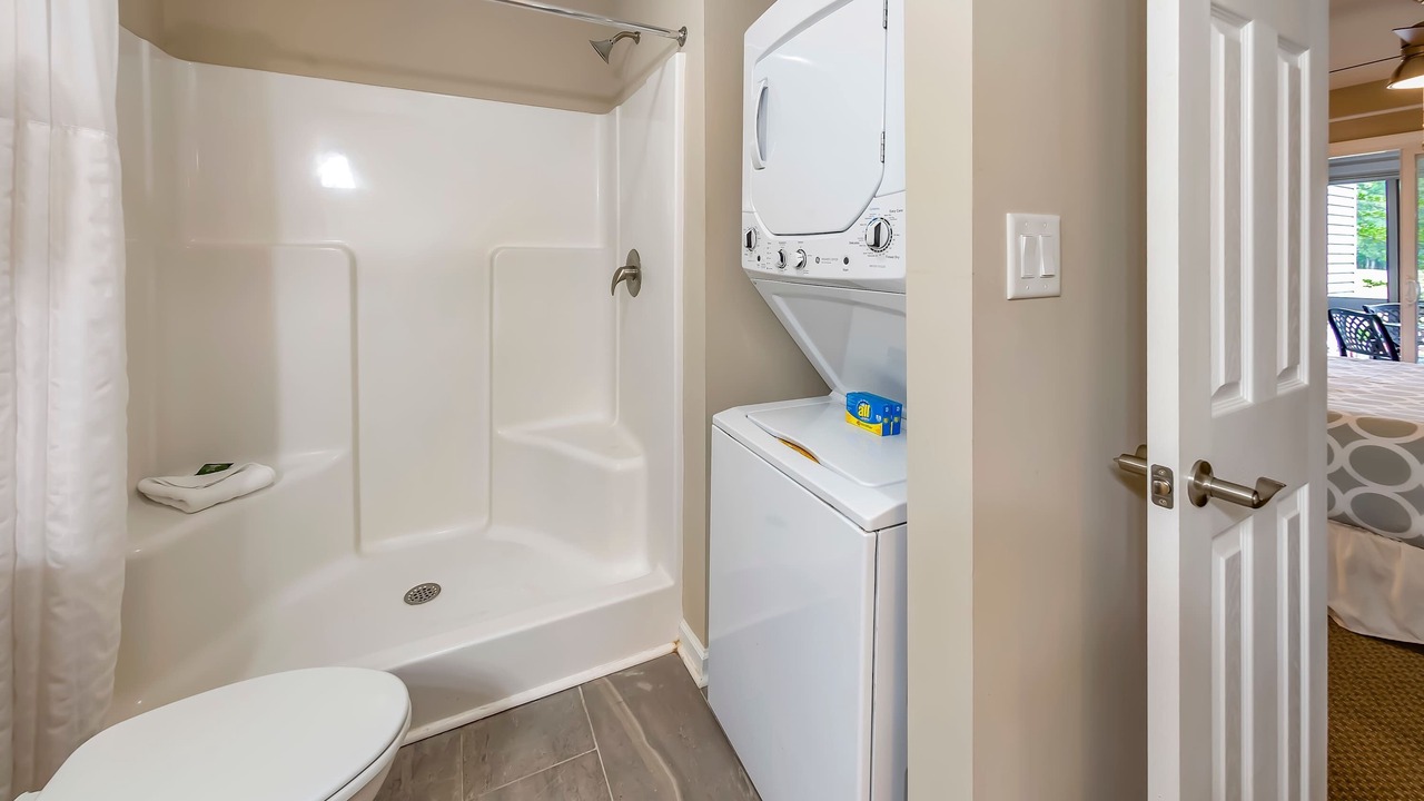 Photo of Bathroom in Fairfield Harbour