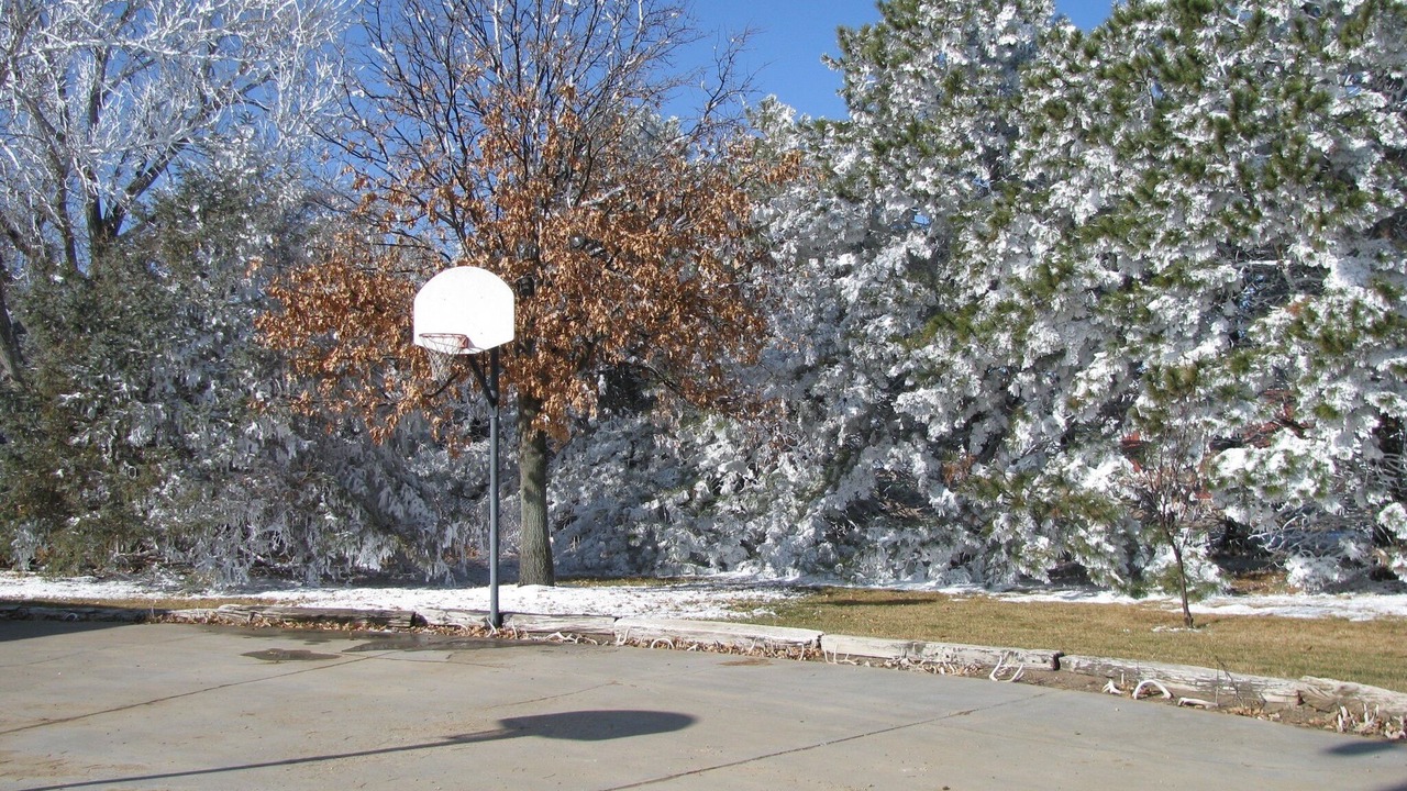 Photo of Others in Sublette