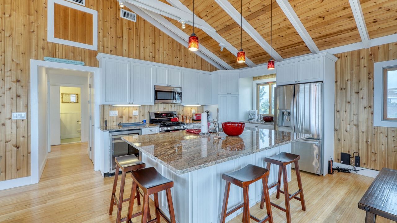Photo of Kitchen in Ocean Bay Park