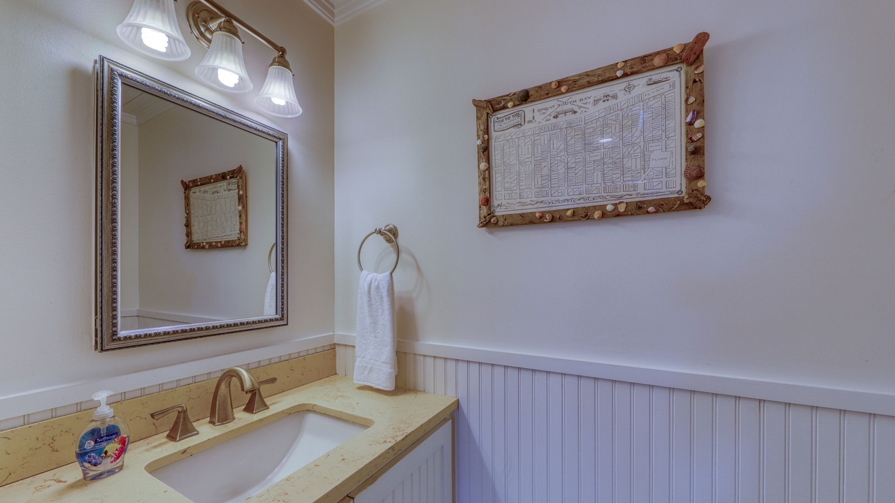 Photo of Bathroom in Ocean Bay Park