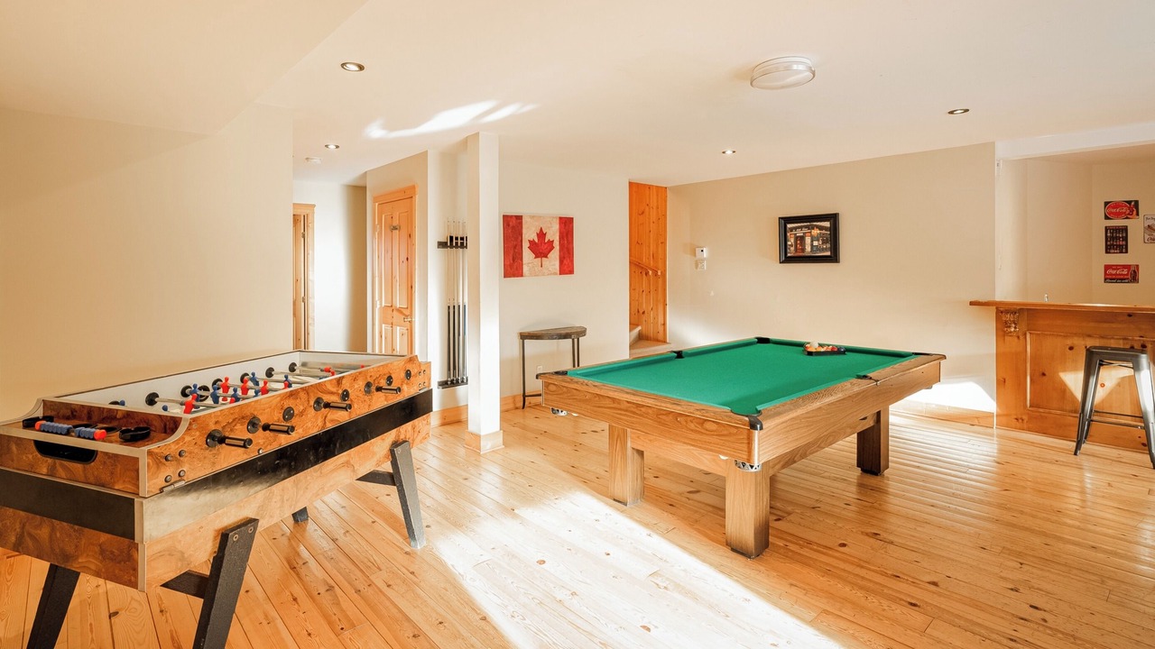 Photo of Bedroom in Fiddler Lake Resort