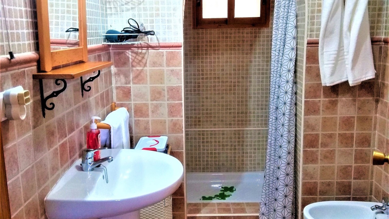 Photo of Bathroom in Relleu