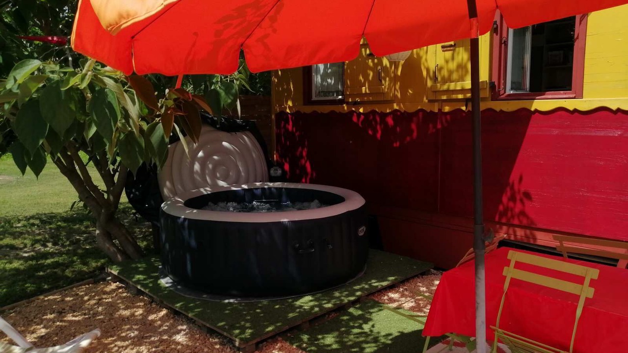 Photo of Patio Balcony in Tarascon