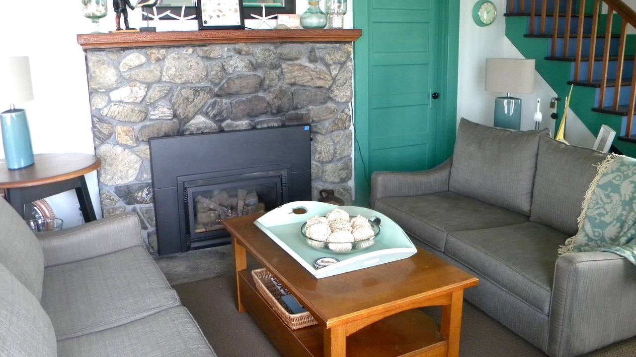 Photo of Livingroom in Downtown Cannon Beach