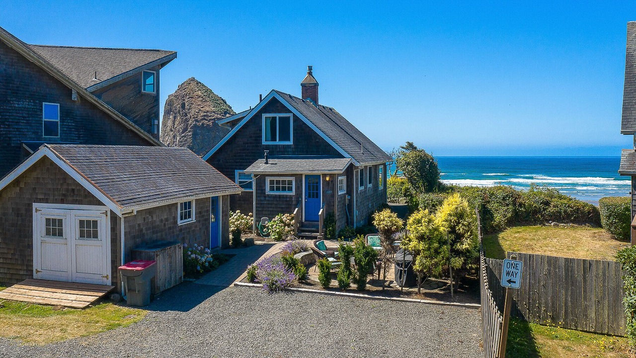Photo of Outdoor in Downtown Cannon Beach