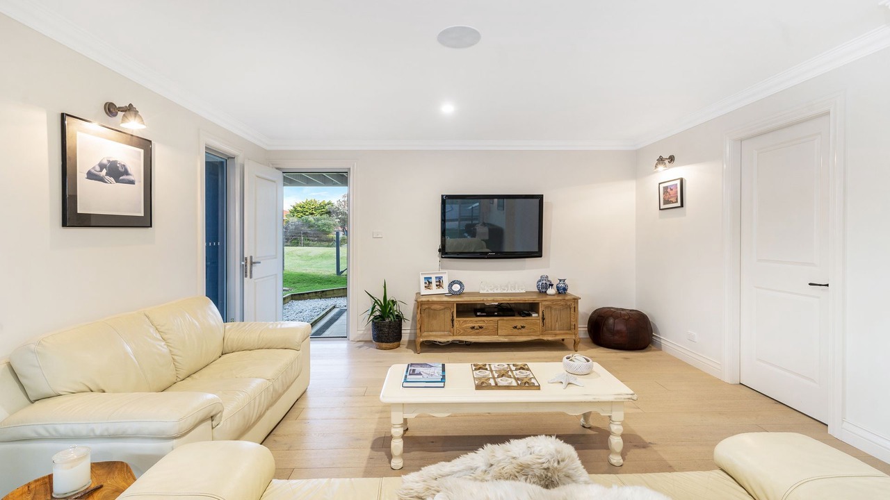 Photo of Livingroom in Culburra Beach