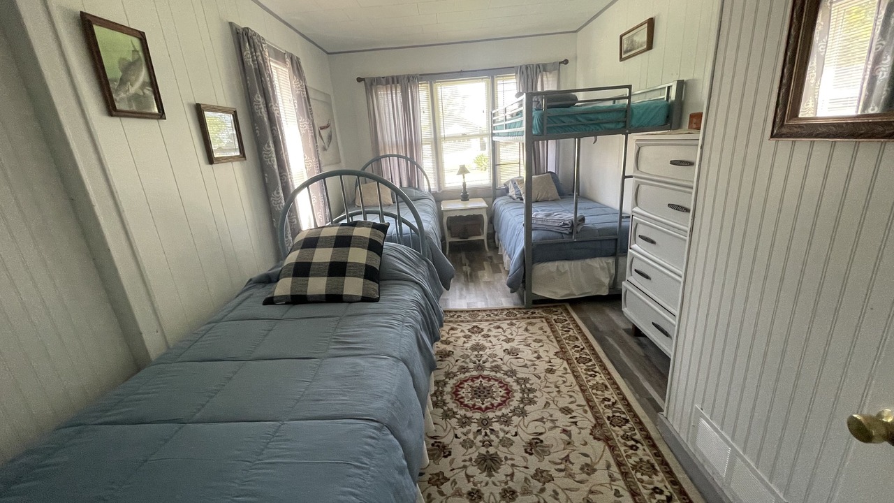 Photo of Bedroom in Cape Vincent