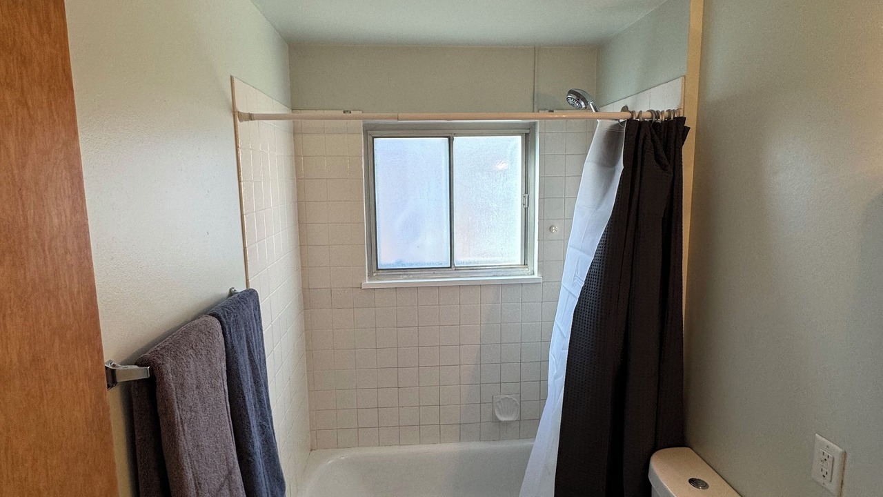 Photo of Bathroom in Murray