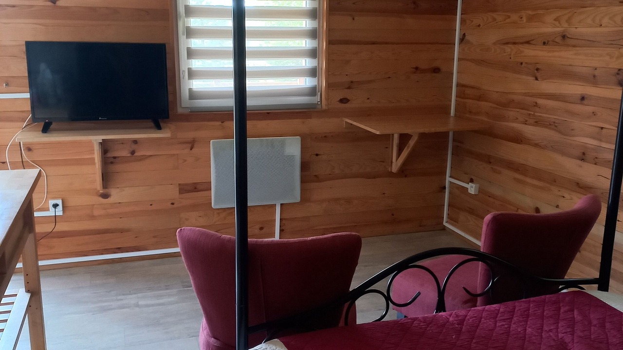 Photo of Bedroom in Montolieu