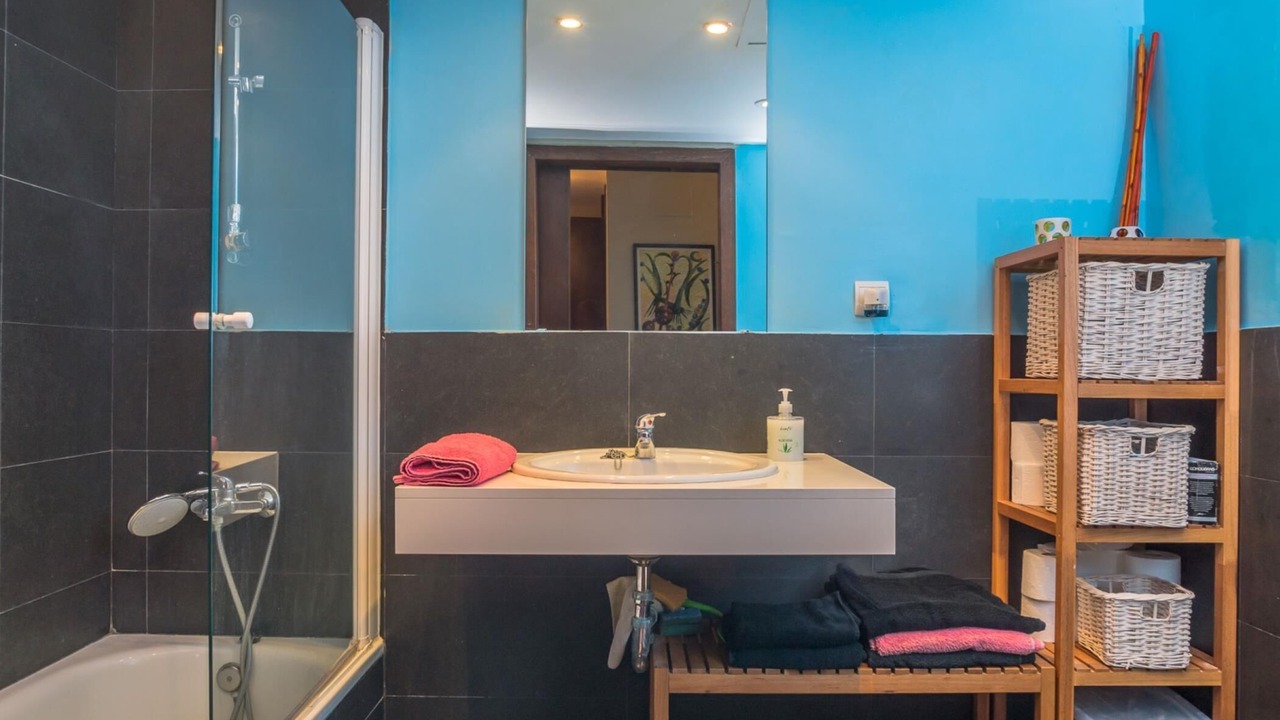 Photo of Bathroom in Albons