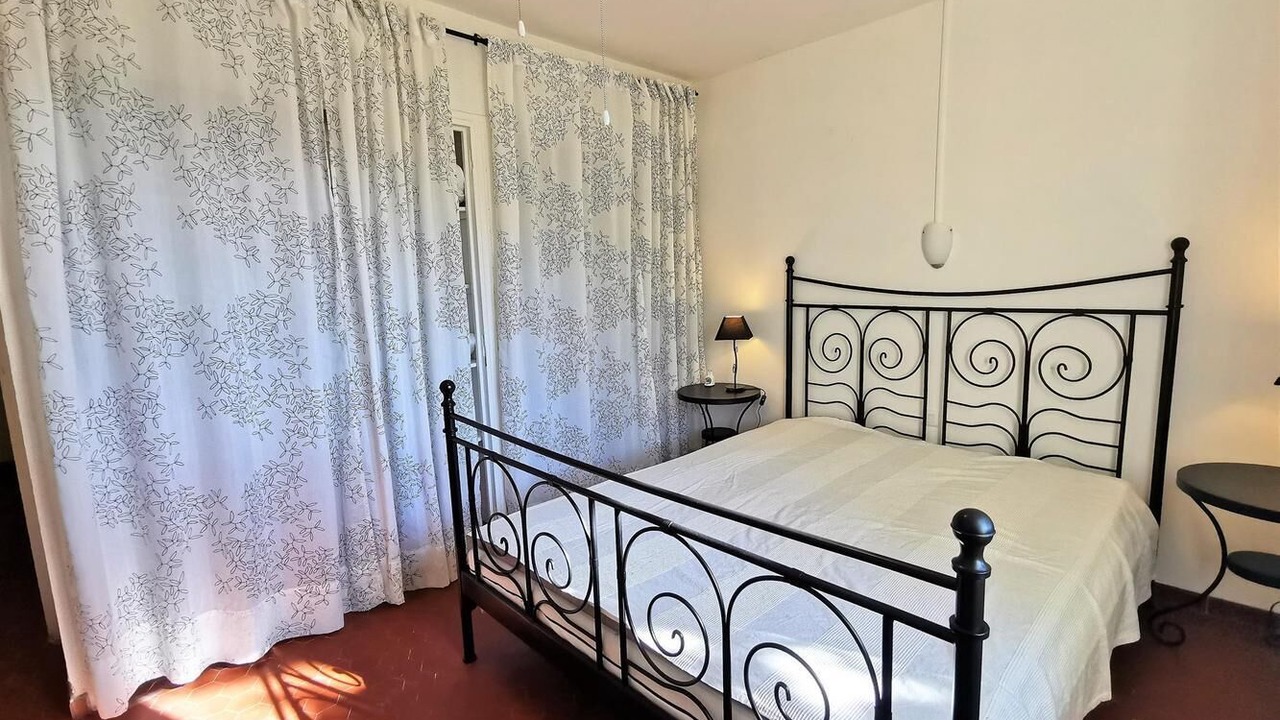 Photo of Bedroom in Montesquieu-des-Alberes