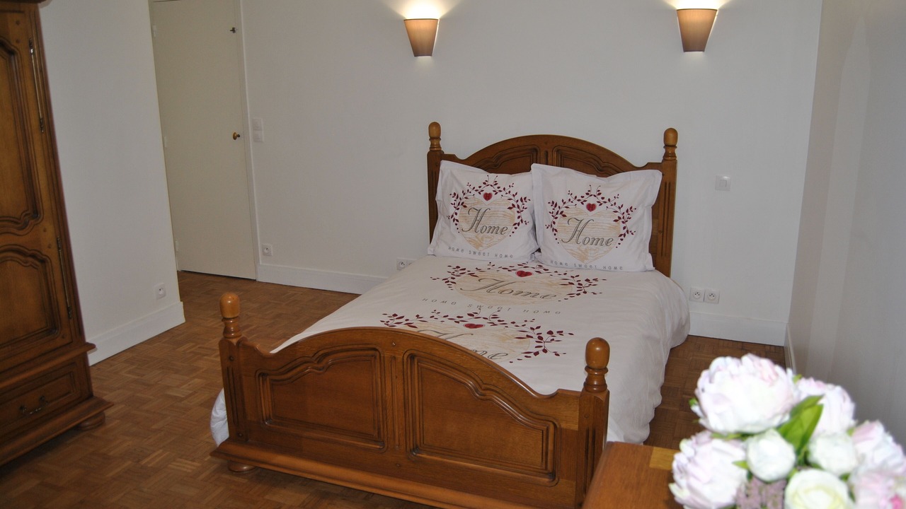 Photo of Bedroom in La Madeleine