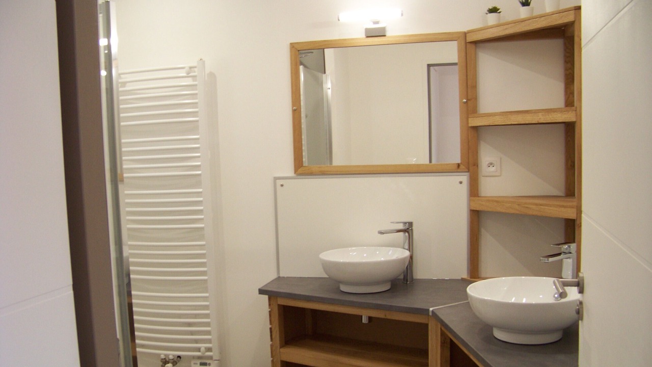 Photo of Bathroom in Murat-le-Quaire