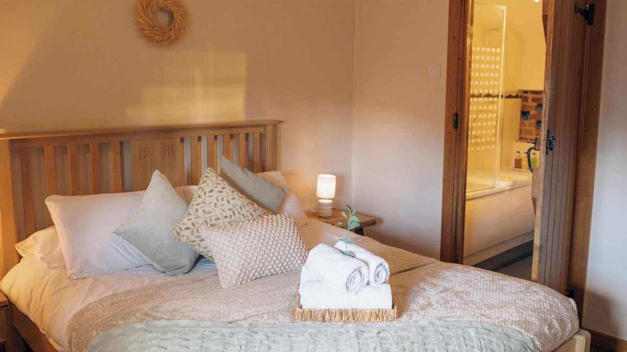 Photo of Others in Moreton