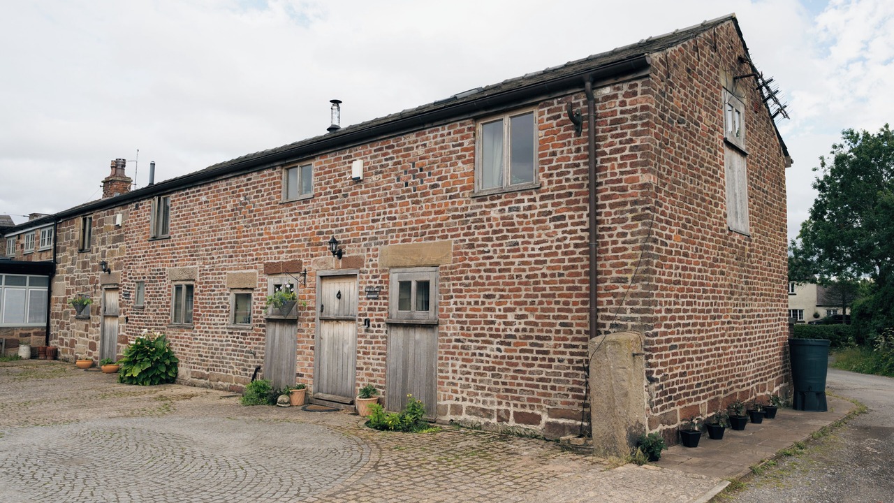 Photo of Others in Moreton