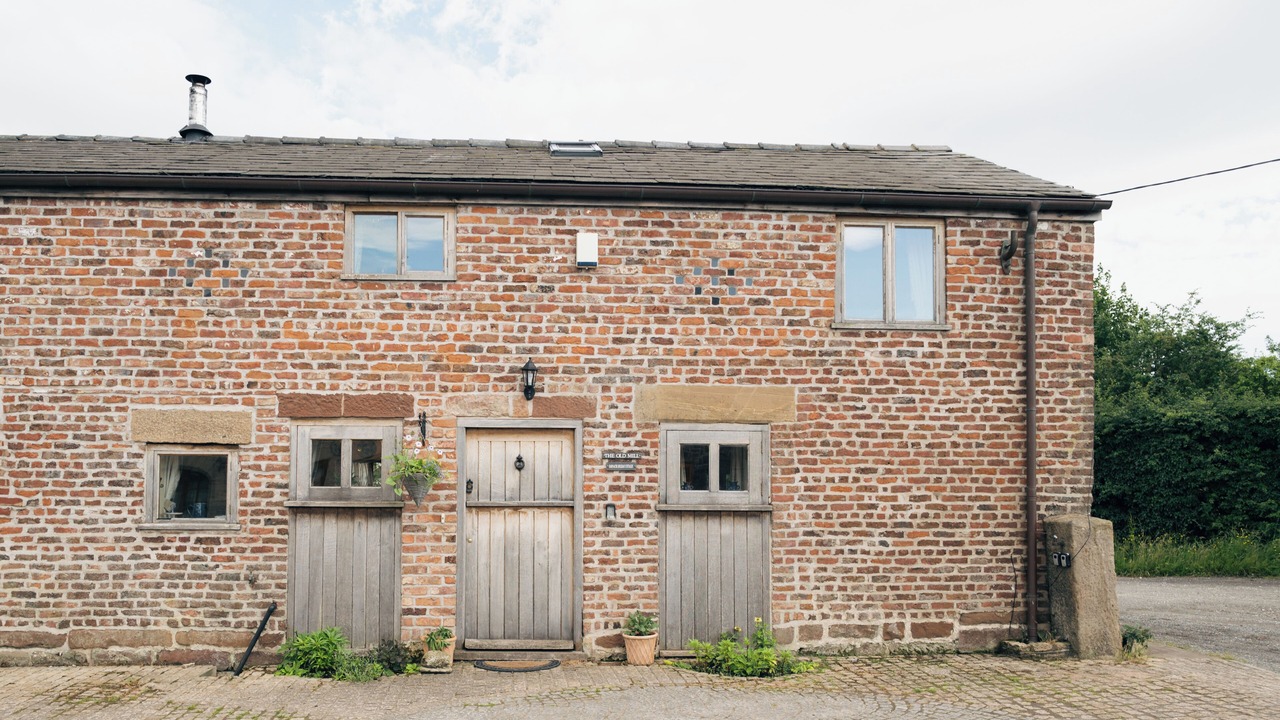 Photo of Others in Moreton