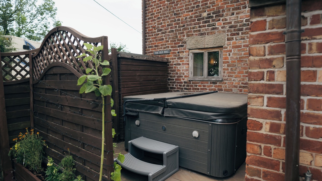 Photo of Others in Moreton