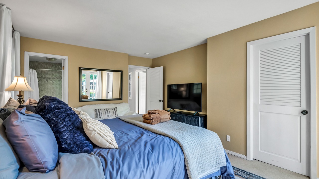 Photo of Bedroom in Glen Ellen