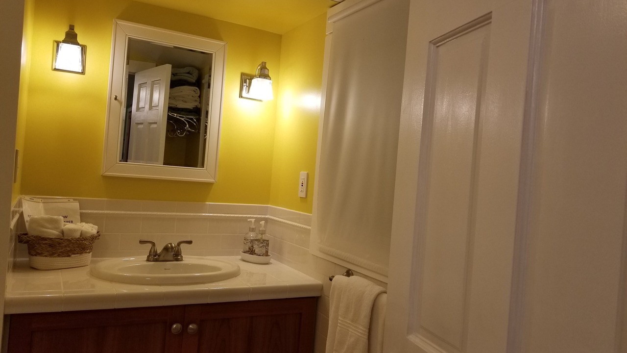 Photo of Bathroom in Highland Lake