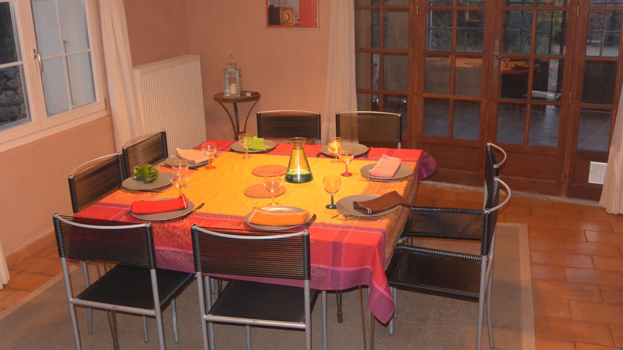 Photo of Others in Aups