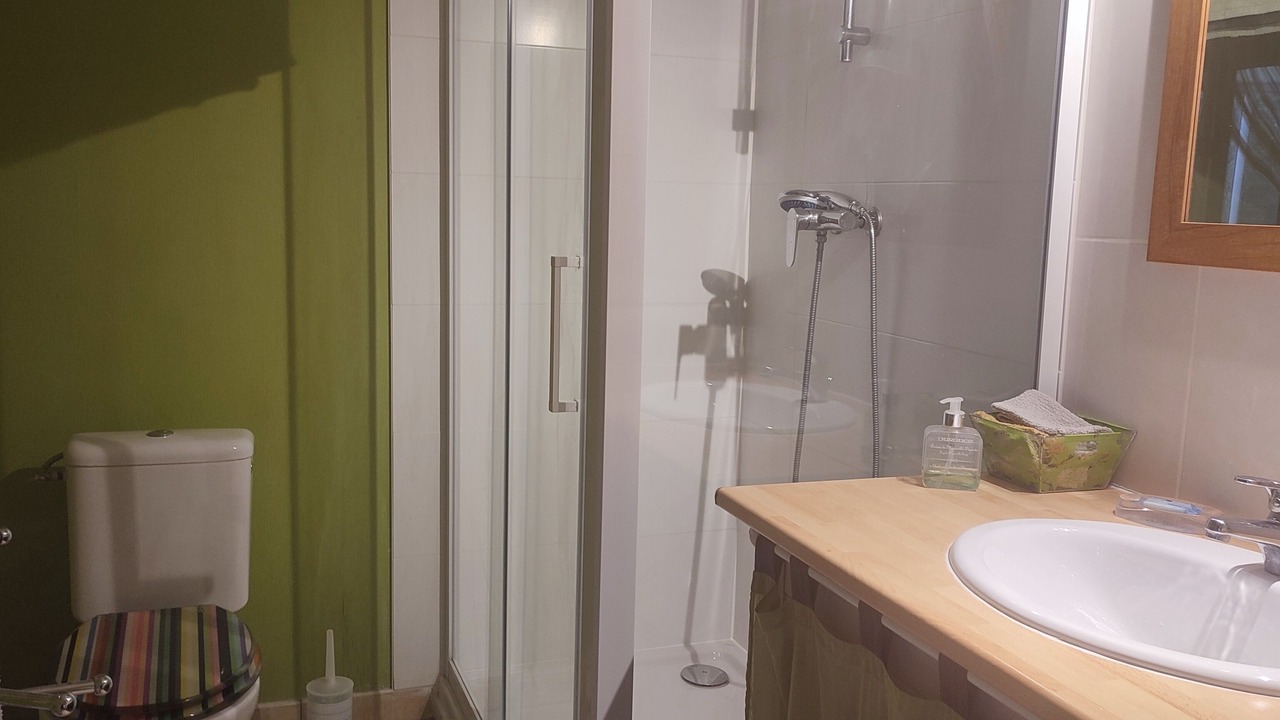 Photo of Bathroom in Gemozac