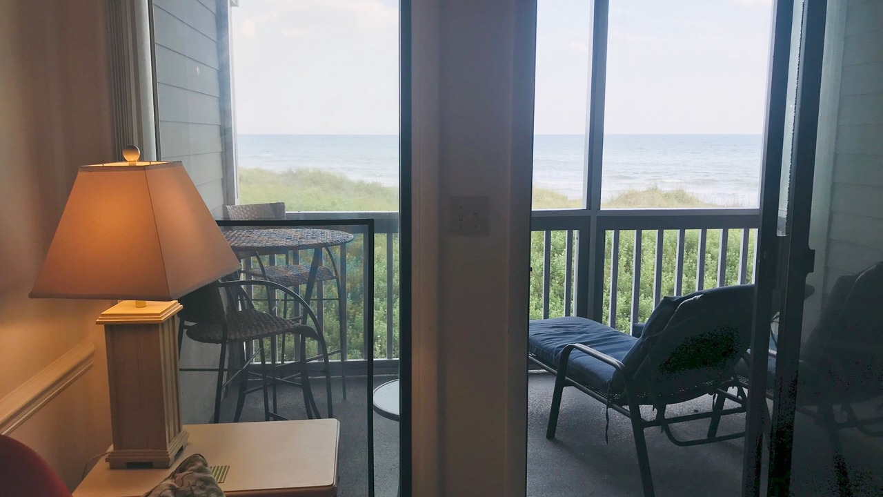 Photo of Livingroom in Atlantic Beach