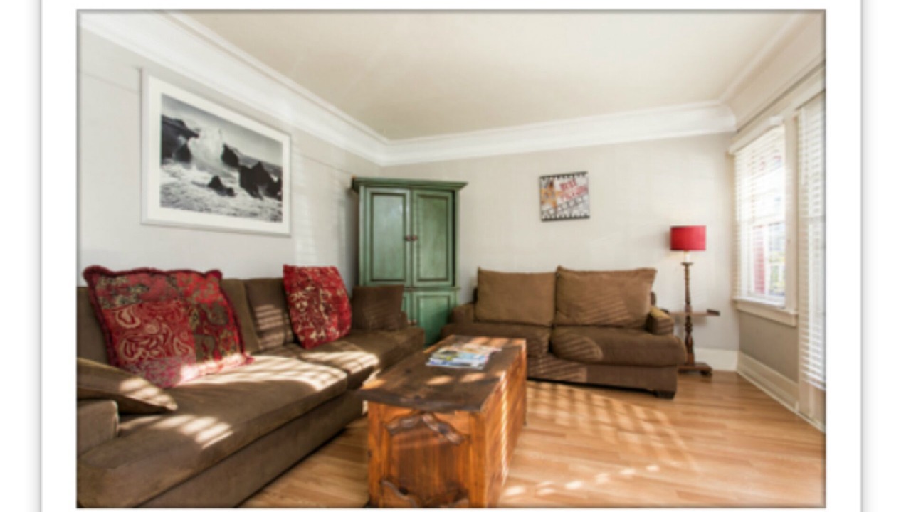 Photo of Livingroom in Hollywood